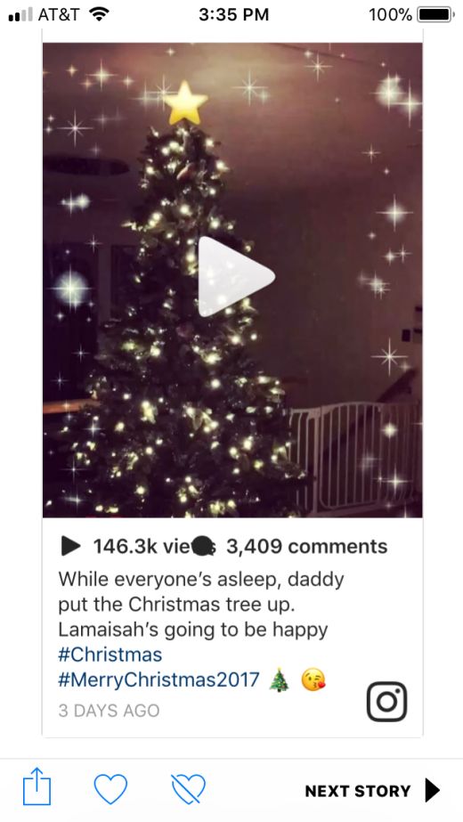 Muslim Boxer Amir Khan Receives Death Threats After Putting Up A Christmas Tree For His Daughter (4 pics)
