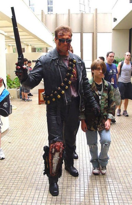 Cool Cosplay. Can You Spot The Real Ones? (45 pics)