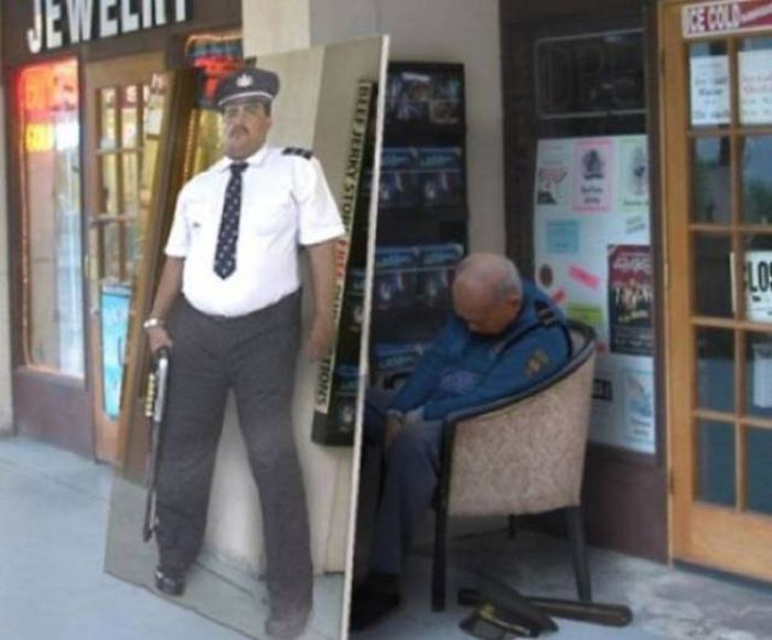 Useless Security Features (20 pics)