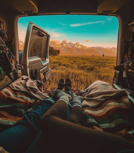 Pics From ‘Project Van Life’ Instagram That Will Make You Wanna Quit Your Job And Travel The World (49 pics)