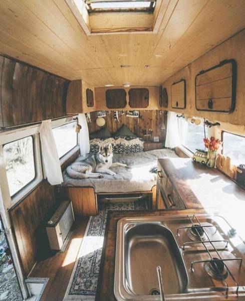Pics From ‘Project Van Life’ Instagram That Will Make You Wanna Quit Your Job And Travel The World (49 pics)