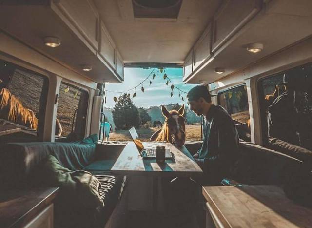 Pics From ‘Project Van Life’ Instagram That Will Make You Wanna Quit Your Job And Travel The World (49 pics)