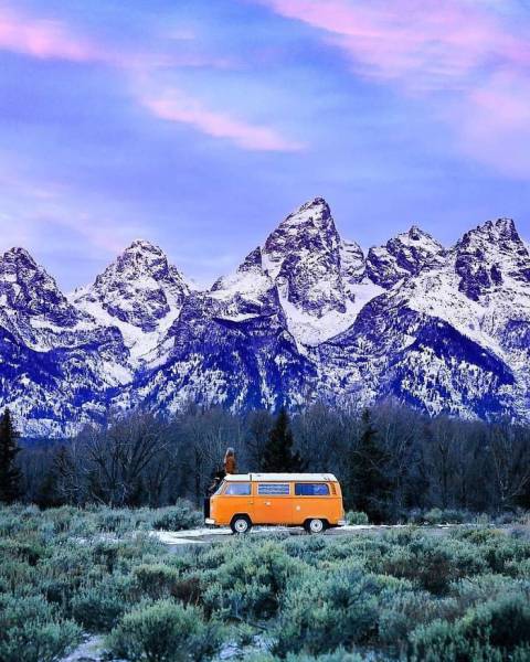 Pics From ‘Project Van Life’ Instagram That Will Make You Wanna Quit Your Job And Travel The World (49 pics)