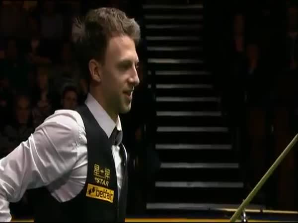 Snooker Match Briefly Halted By A Fart