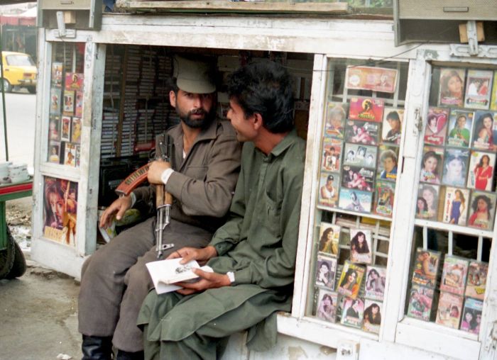 Afghanistan In 1995 (50 pics)