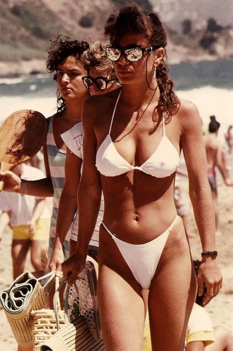 Chilean Beach Life In The 1980s (20 pics)