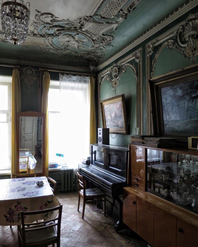 Apartment in petersburg (24 pics)