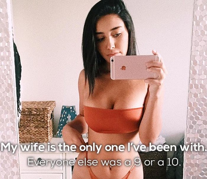 Hot Girls And Jokes (16 pics)