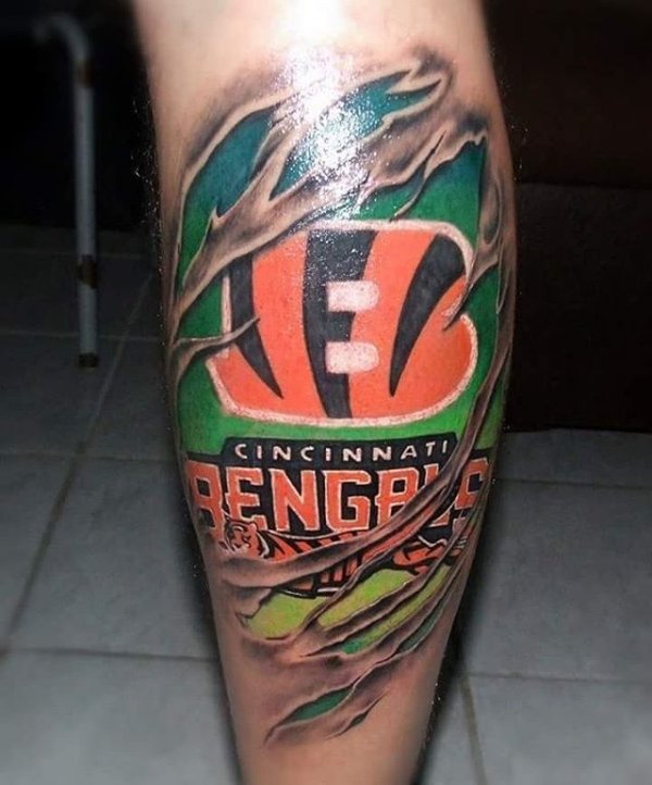 NFL Tattoos (24 pics)