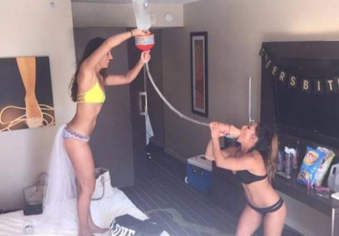 It's All About Being Drunk (52 pics)