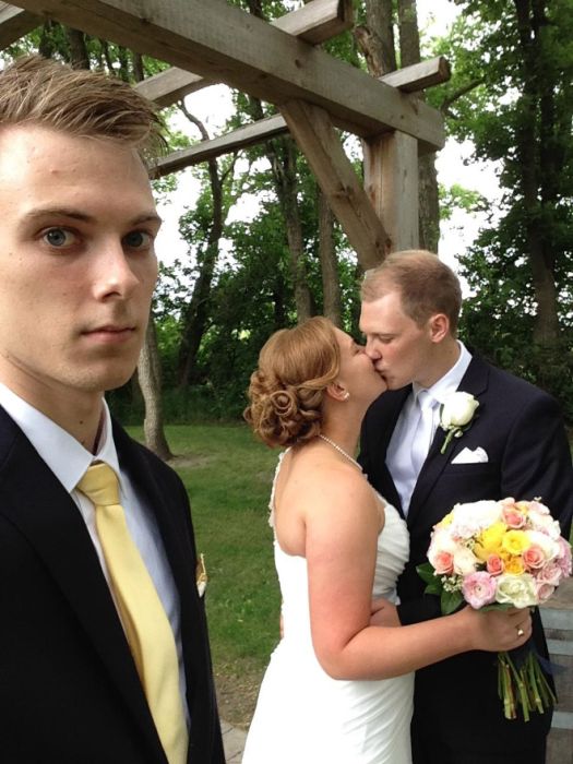 It Sucks When Your Best Friend Has A Girlfriend And You Don't (11 pics)