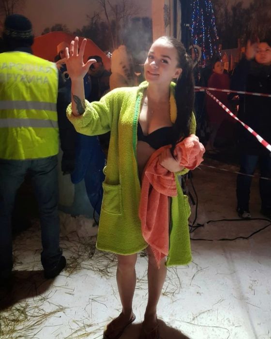 Russian Gris Take Dip In Icy Water To Mark Orthodox Epiphany. Part 2 (30 pics)