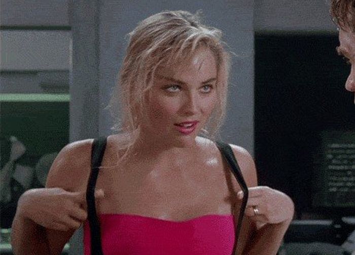 Hot Girls Of The 80s (16 gifs)