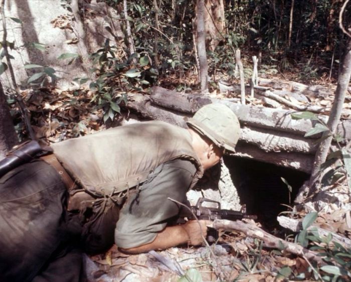 Photos OF Vietnam War In Color (42 pics)