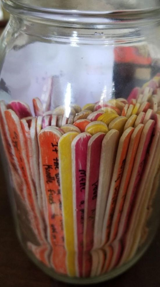 Man Uses Popsicle Sticks to Heal His Girlfriend’s Depression (4 pics)