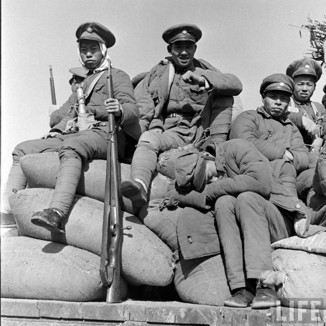 Photos From 1947. The Civil War in China (48 pics)