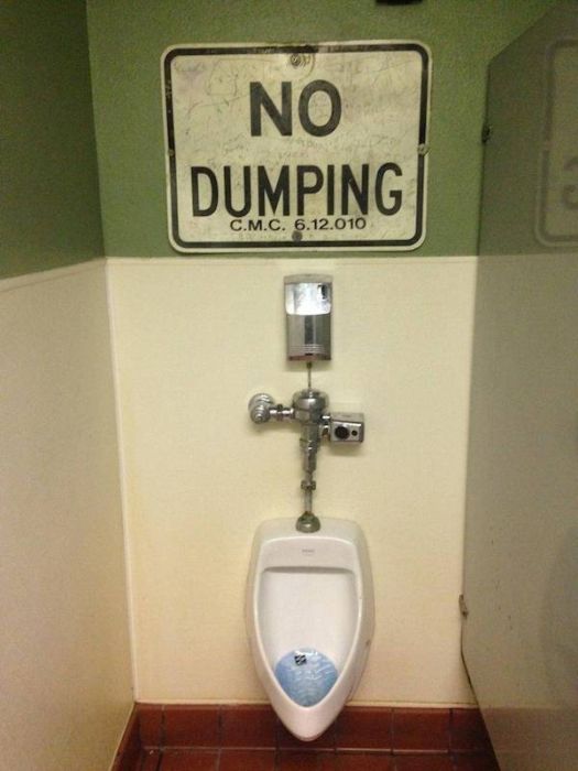 Toilet Humor (26 pics)