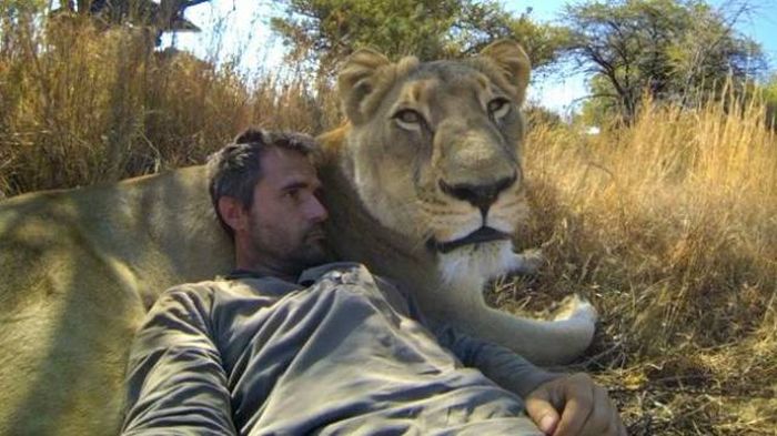 A Picture Says More Than Just A Thousand Words (49 pics)