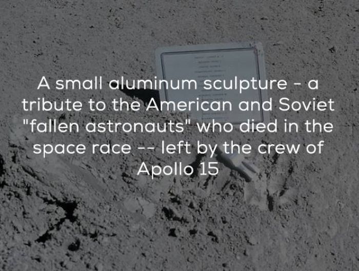 Things Left On The Moon By Humans (17 pics)