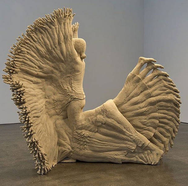 Impressive Modern Sculptures (22 pics)