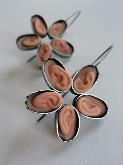 Jewelry Made From Barbie Doll Parts (19 pics)
