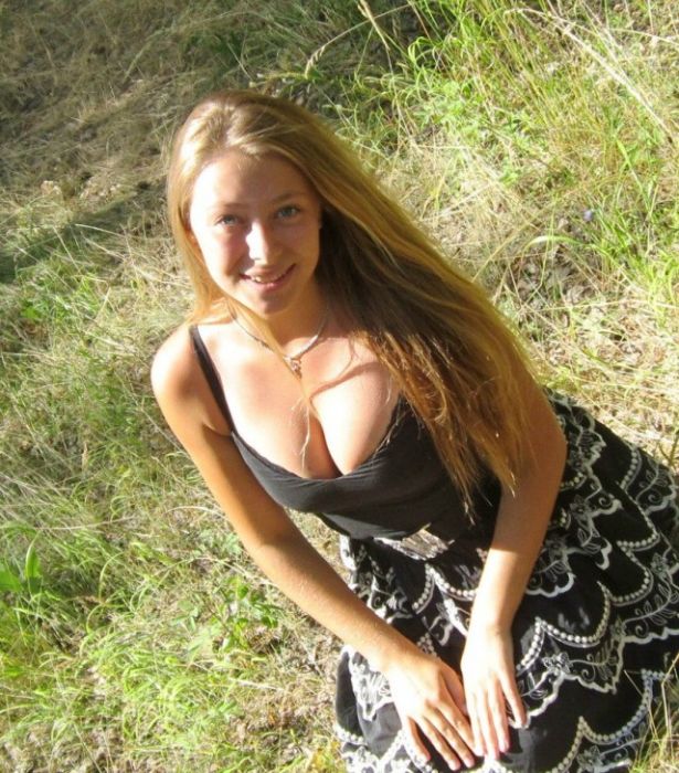 Cute Russian Girls (35 pics)