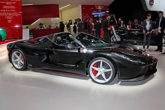 Most Expensive Cars In The World (25 pics)
