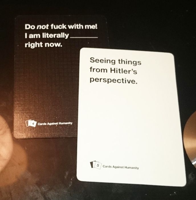Cards Against Humanity (18 pics)