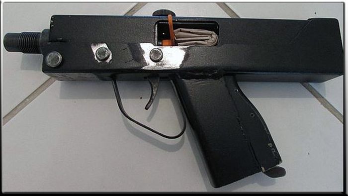 Homemade Weapons (27 pics)