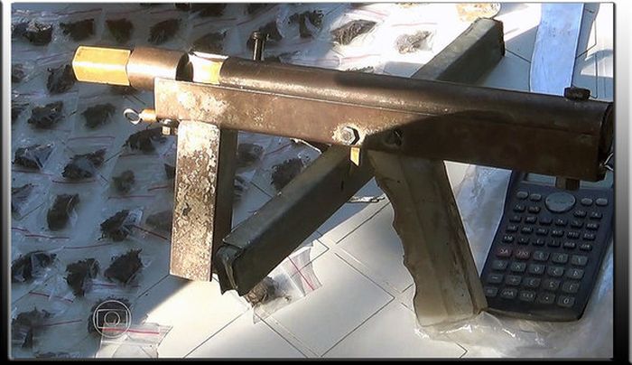 Homemade Weapons (27 pics)