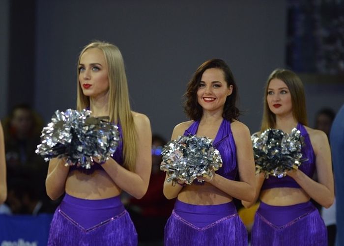 Cheerleaders From Lithuania (17 pics)