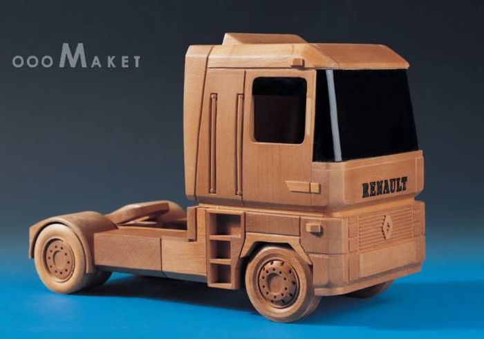 Unique Wooden Models From Russia Which Only Exist In One Copy Each (30 pics)