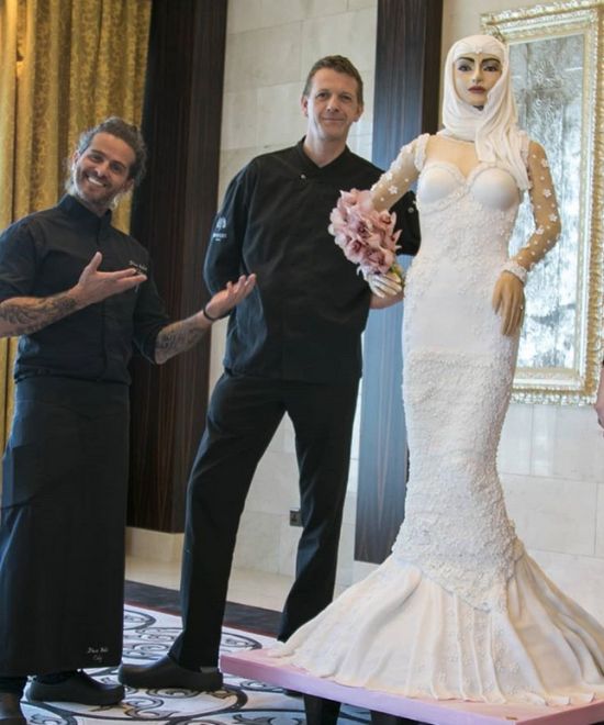 Bride Wedding Cake That Cost $1 Million (6 pics)