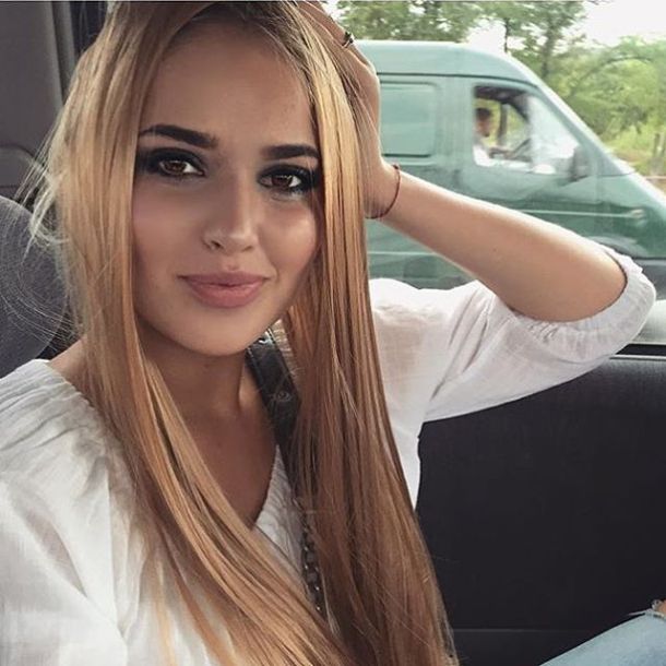 Pretty Russian Girls (35 pics)