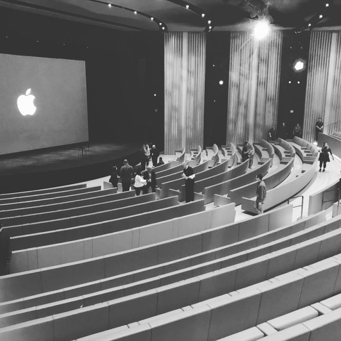Photos Of The New Apple Headquarters (56 pics)
