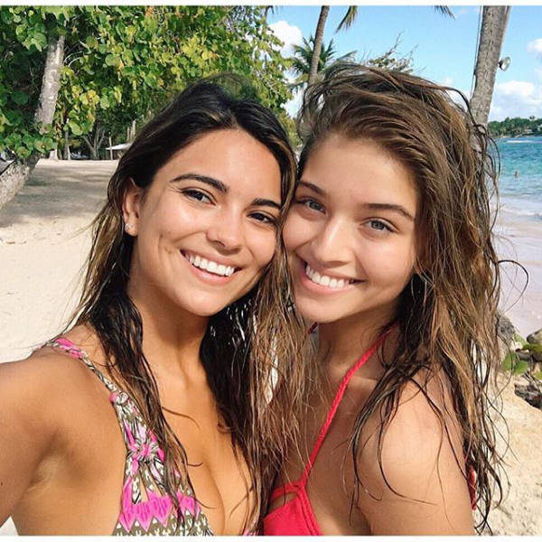 Pretty Girls (44 pics)