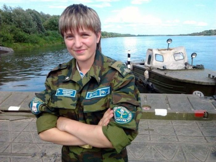 Russian Military Girls (34 pics)