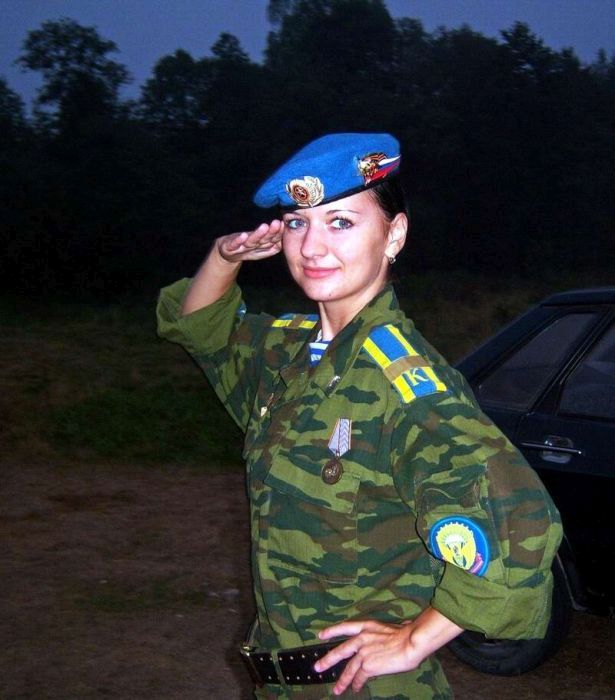 Russian Military Girls (34 pics)