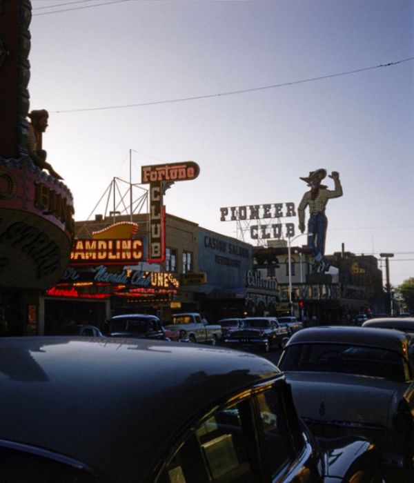 Fabulous Las Vegas In The 1950s (35 pics)
