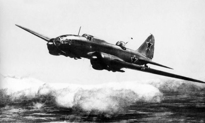 Old Soviet Aircraft DB-3 Found (51 pics)