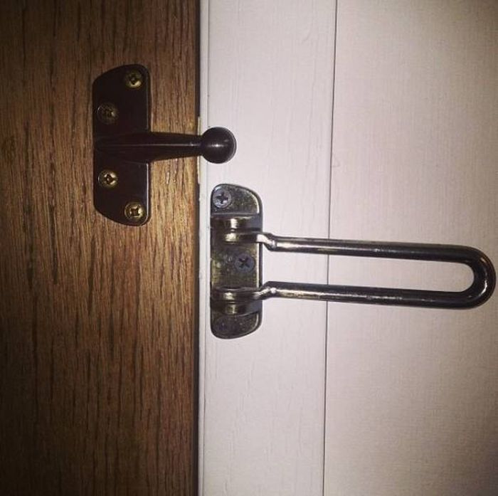 Hotel Fails (28 pics)