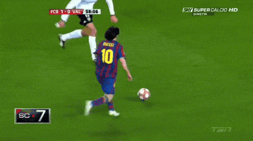 Some Of The Best Messi's Goals (14 gifs)