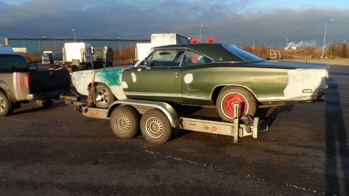 Recover Dodge Coronet 1969 Super Bee (22 pics)