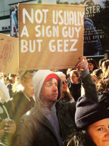 Funny Ways To Protest (26 pics)