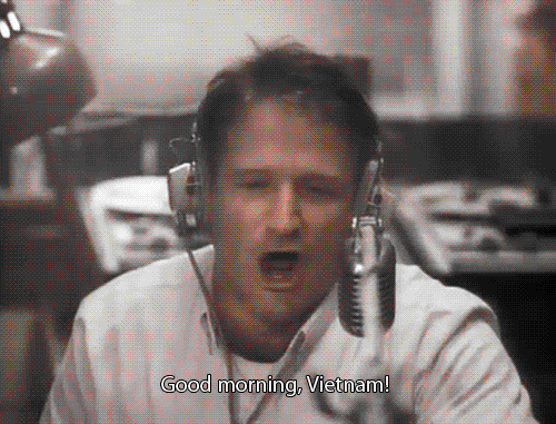 Robin Williams GIFs (16 gifs)