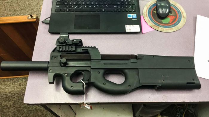 Rare Weapons (11 pics)