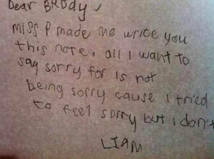 Kids Doing Strange Things (34 pics)