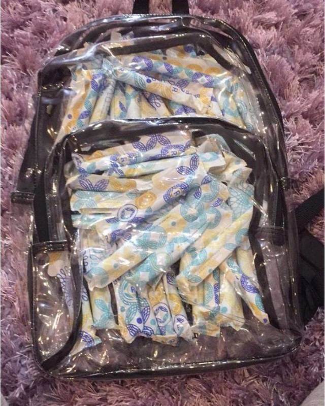 Parkland Students Are Now Forced To Use Transparent Backpacks (31 pics)