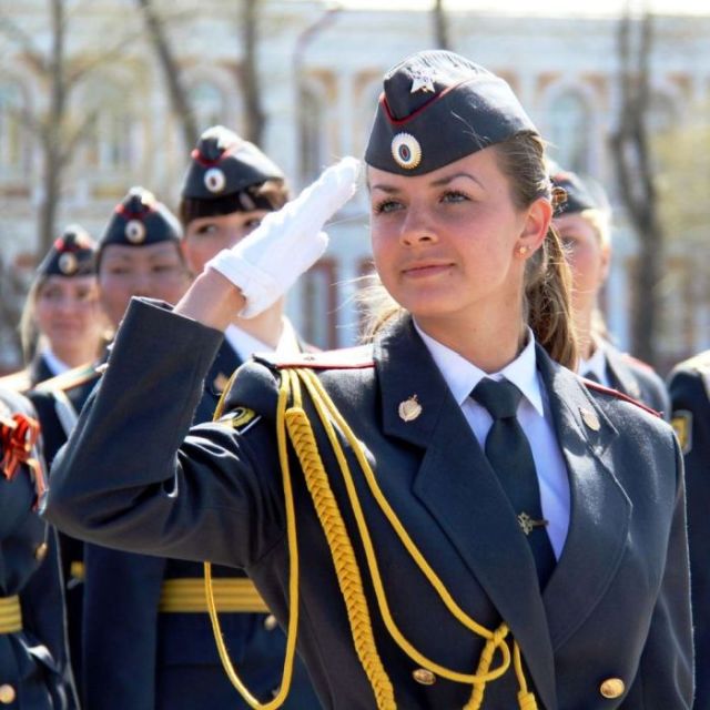 Cute Russian Police Girls (25 pics)