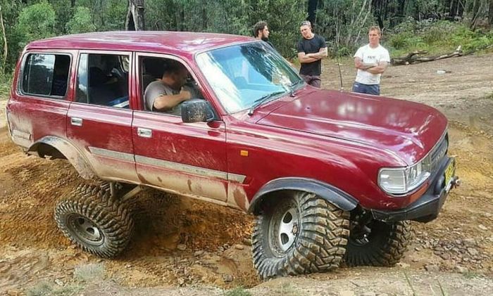 Acid Picdump (95 pics)